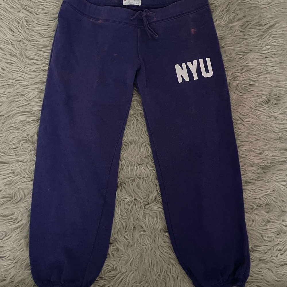 women’s sweatpants